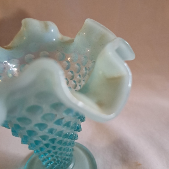 Vintage Fenton Aqua Blue Opalescent Fluted Vase - Picture 3 of 4